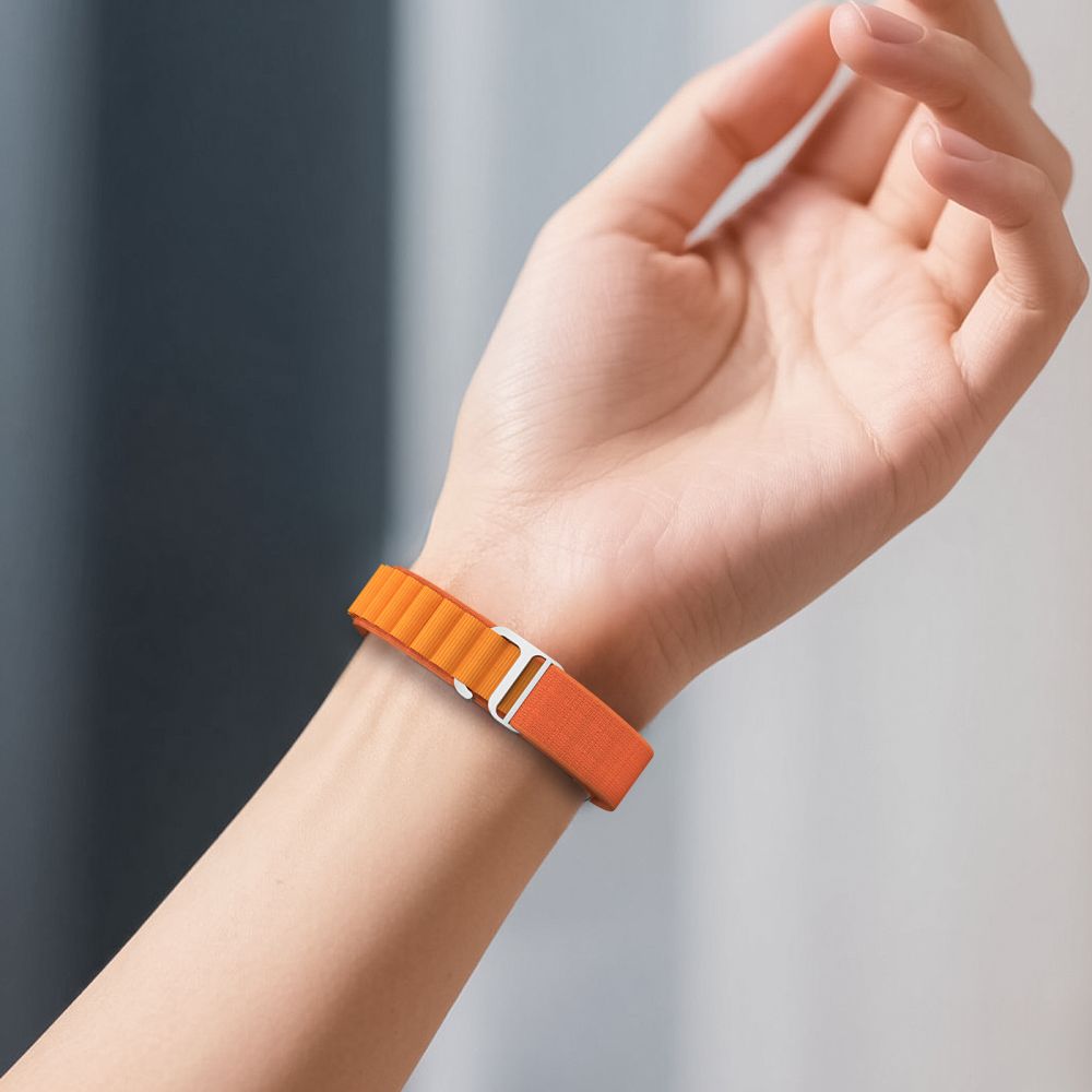 Dirželis Tech-Protect Nylon Pro Xiaomi Smart Band 8 / 9 / 10 / NFC, šviesiai auksinis - Image 4