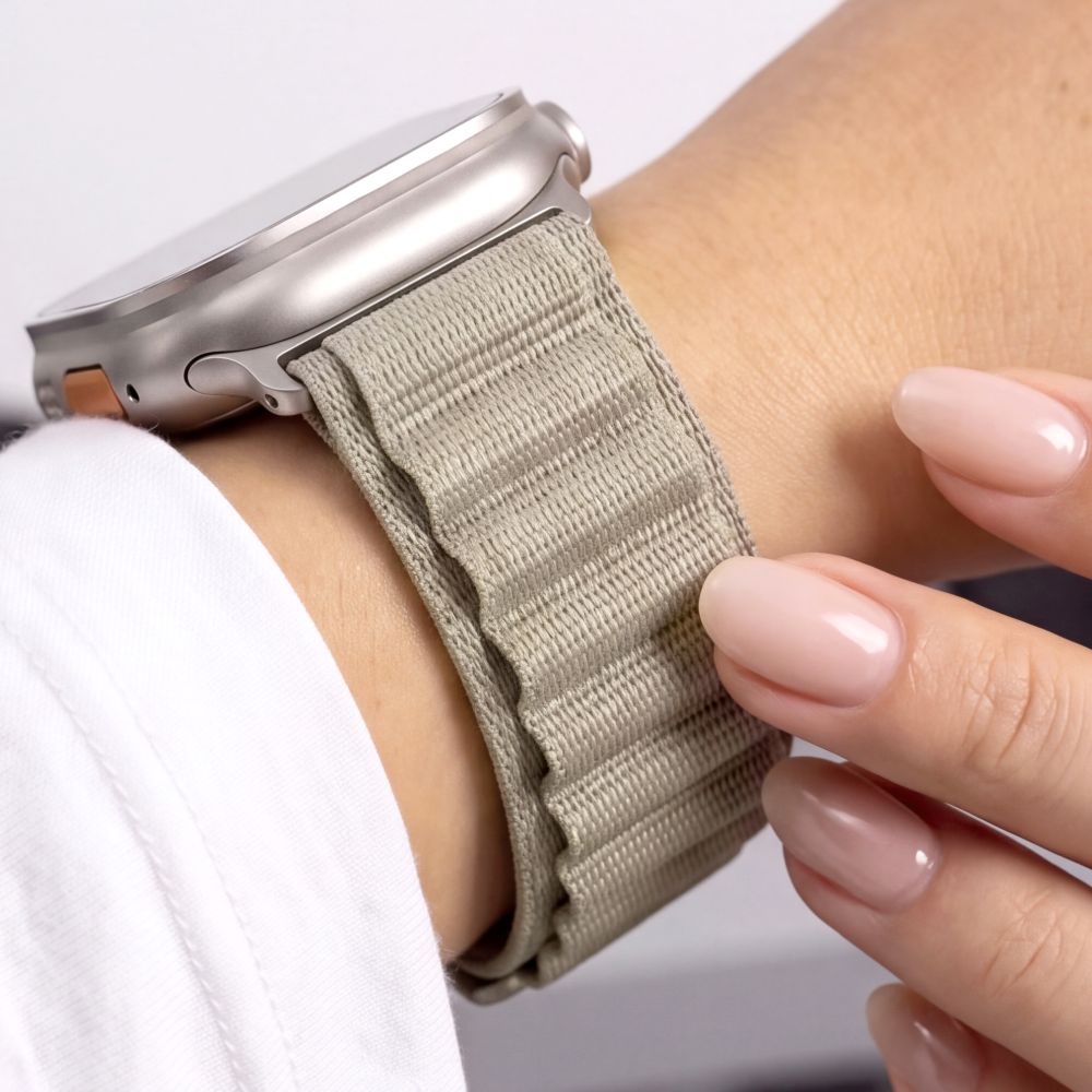 Dirželis Tech-Protect Nylon Pro Apple Watch 8 / 9 / 10 / 11 / 12 / SE / Ultra (44 / 45 / 46 / 49 mm), titano / alyvuogių - Image 8